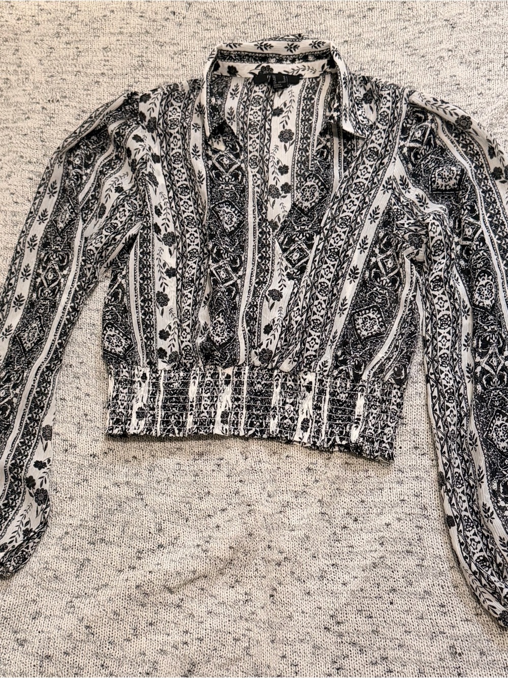 Forever 21 Black and White Floral Print Top